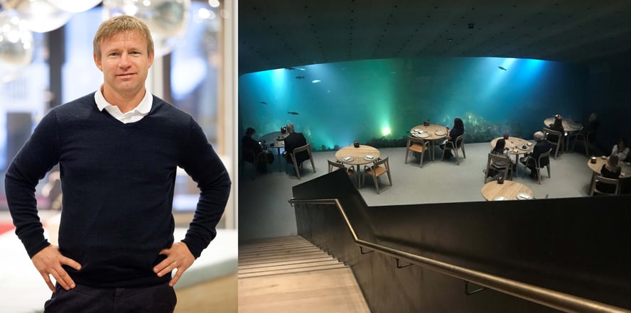 Bilde av en mann sammen med bilde fra restauranten Under