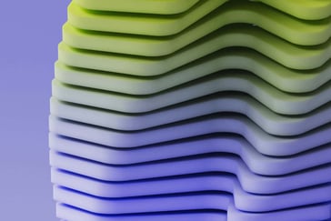 Abstrakte former i grønt og lilla som ligger oppå hverandre, med lilla bakgrunn